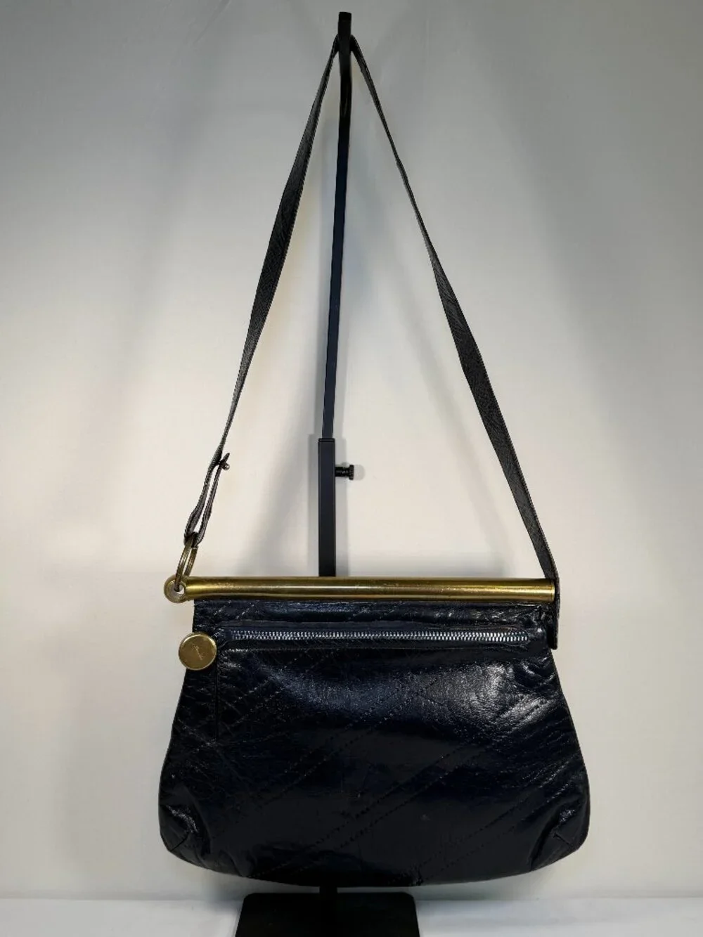 Vintage DONNA ESA Italian Leather Brass Accent Handbag Navy Black